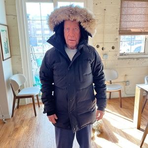 Canada Goose Men’s Large Coat